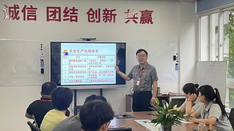 以某机构课程体系为例，该机构针对企业内训课程，提供以下定制化服务：