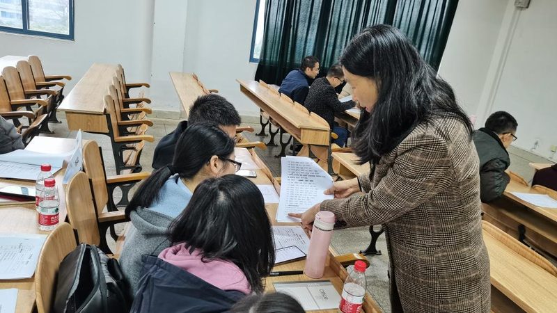 线上培训：便捷高效，但需自律